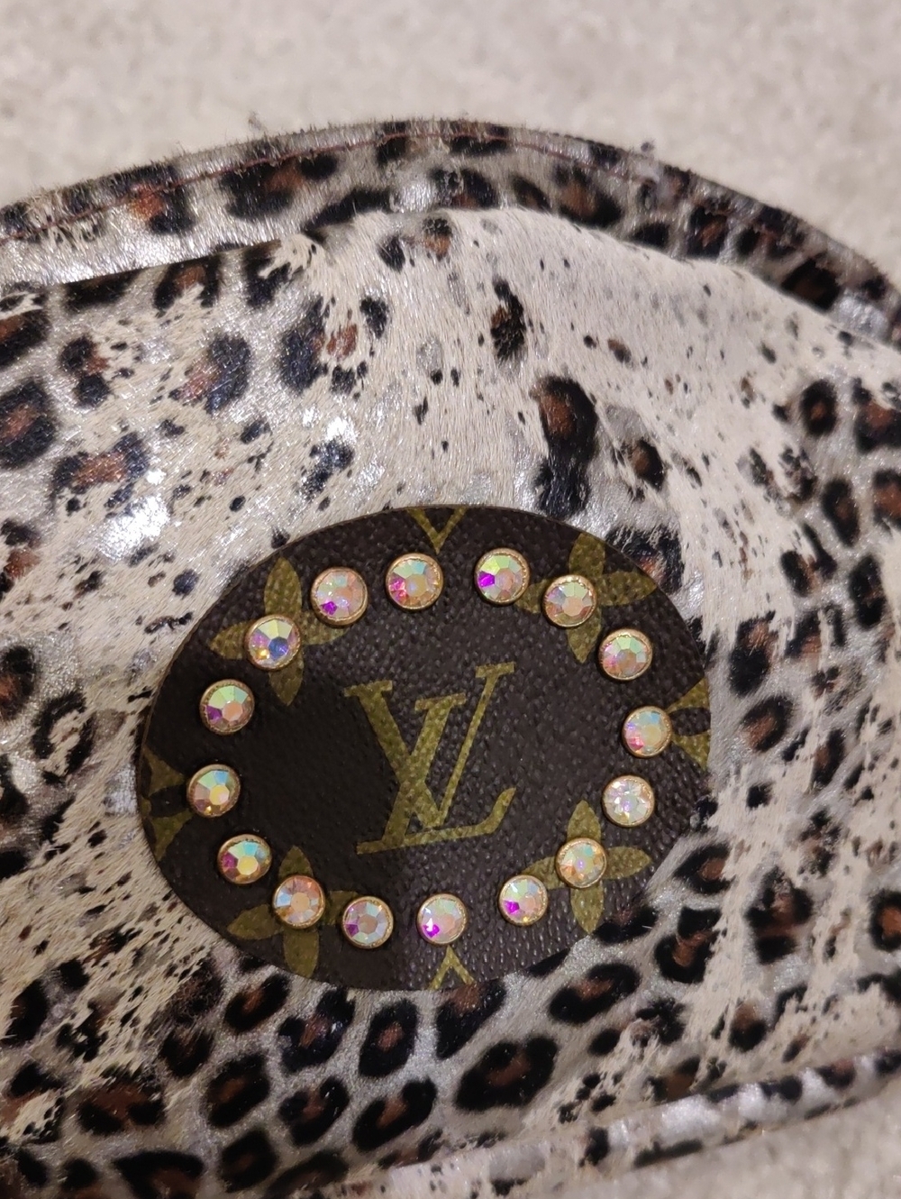 Keep It Gypsy Leopard Print Crossbody Belt Bag  Western-style upcycled LV Patch - Picture 6 of 16